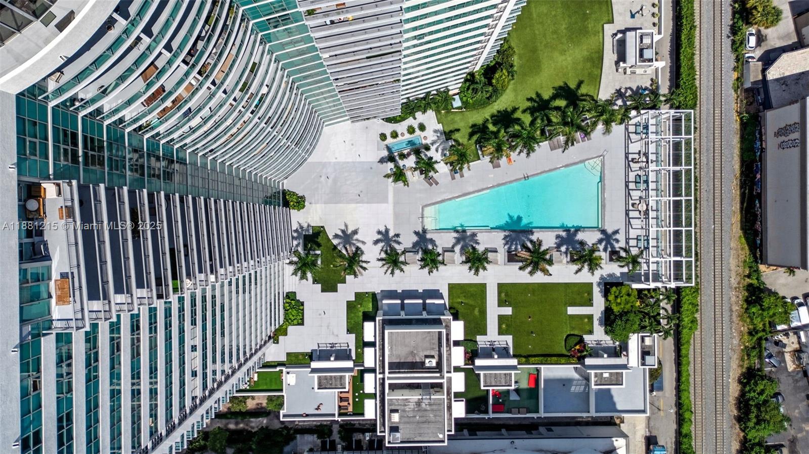 image Four Midtown Miami Condo15