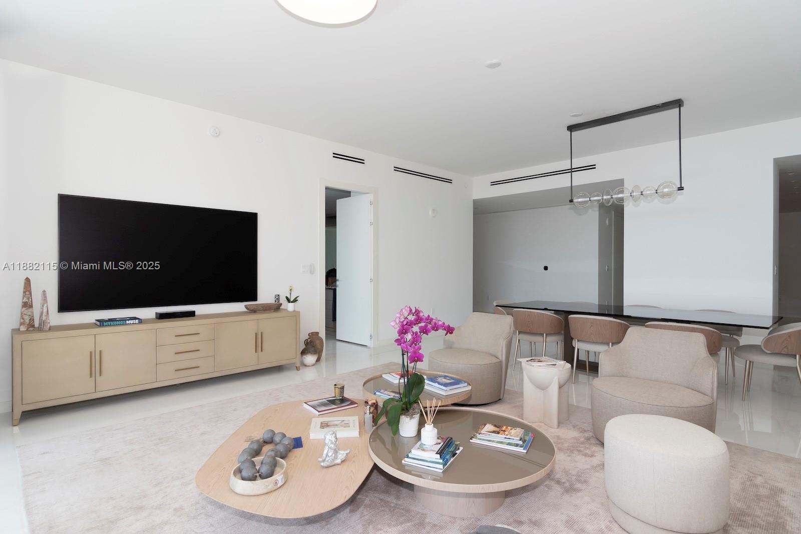 image Aston Martin Residences12