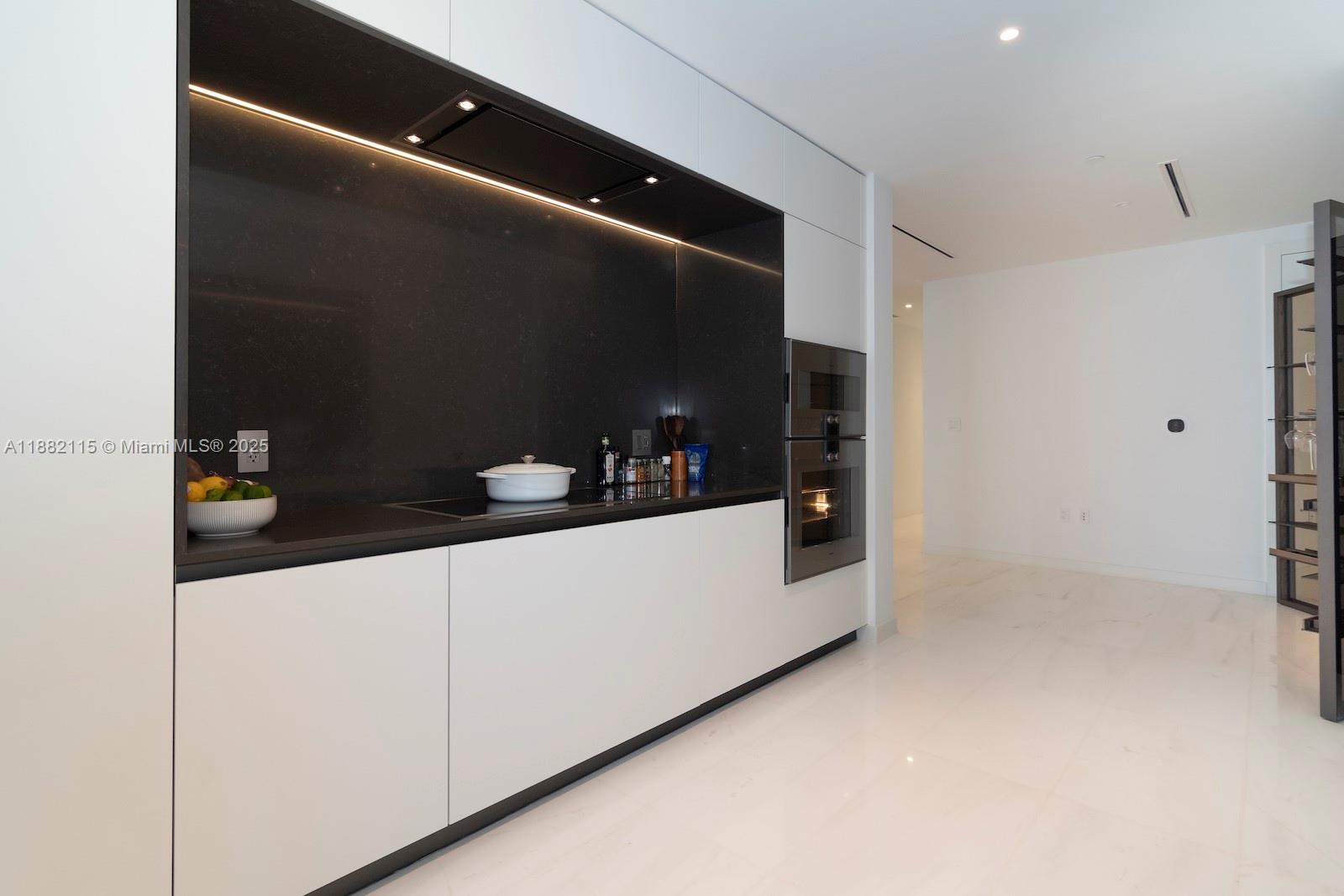 image Aston Martin Residences14