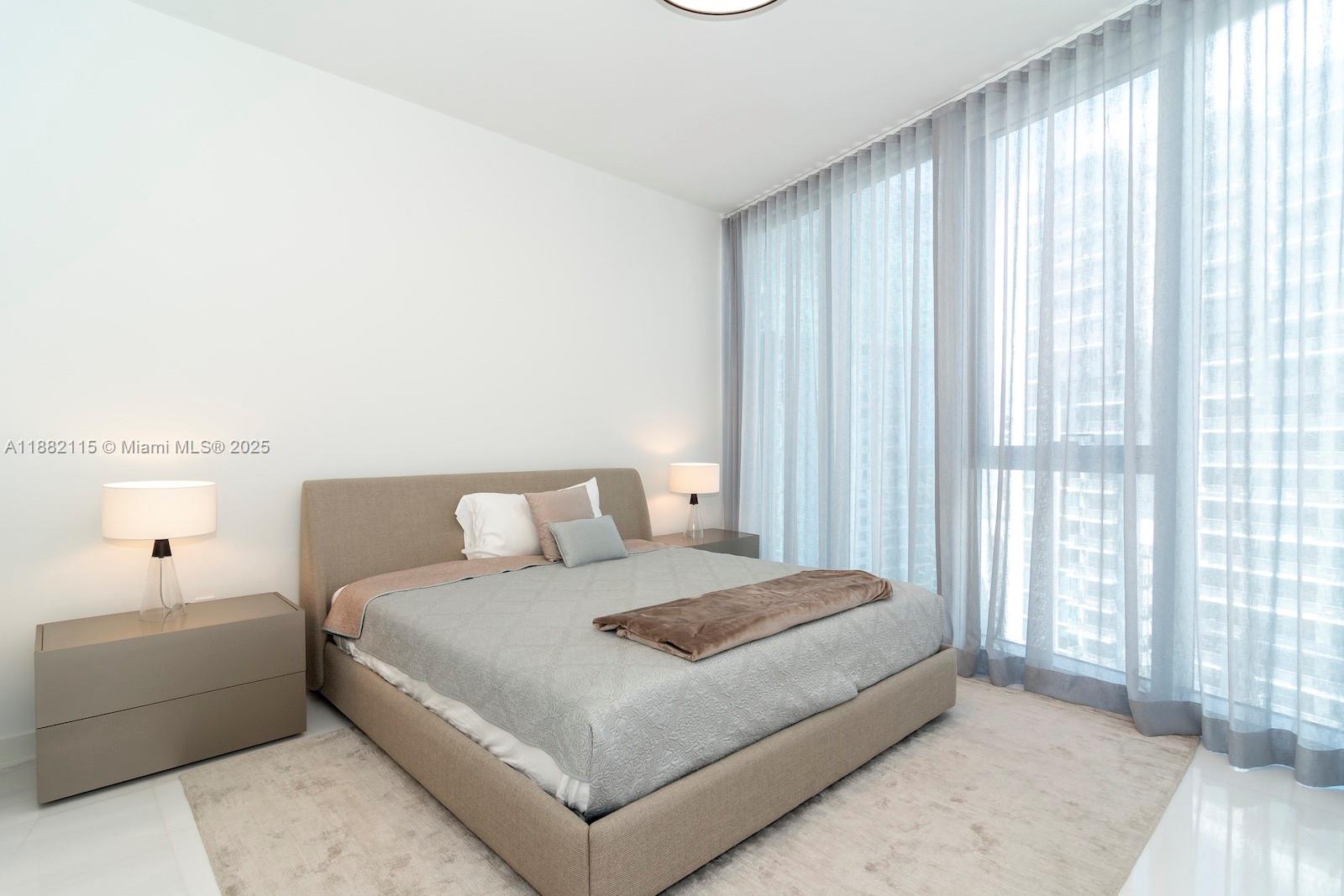 image Aston Martin Residences22