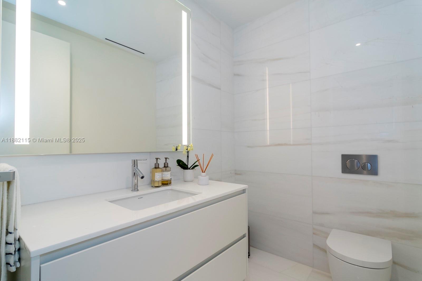 image Aston Martin Residences34