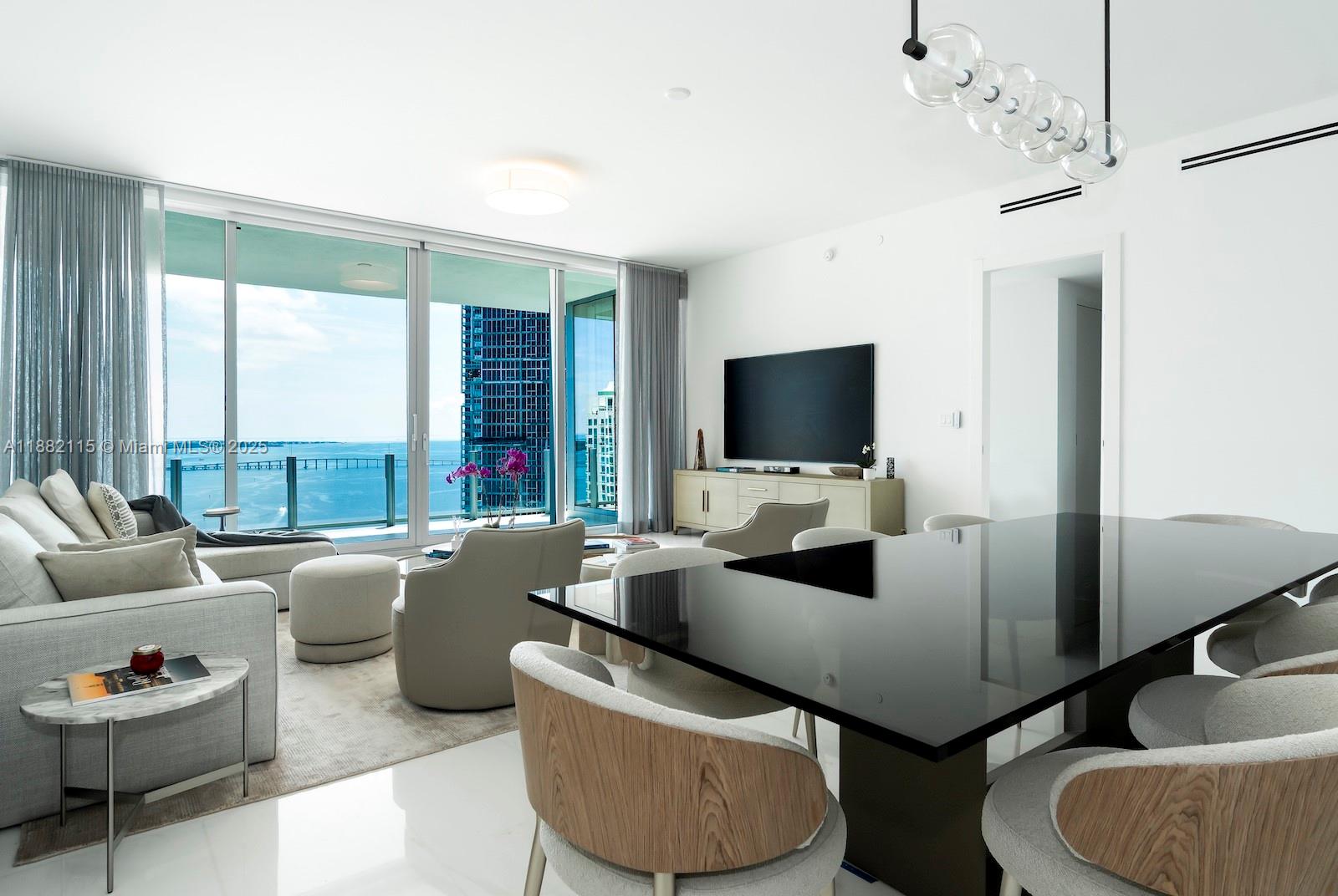 image Aston Martin Residences5