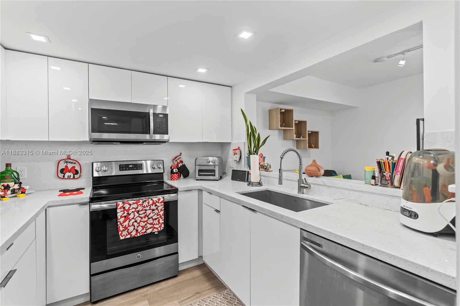 2055 SW 122nd Ave #326