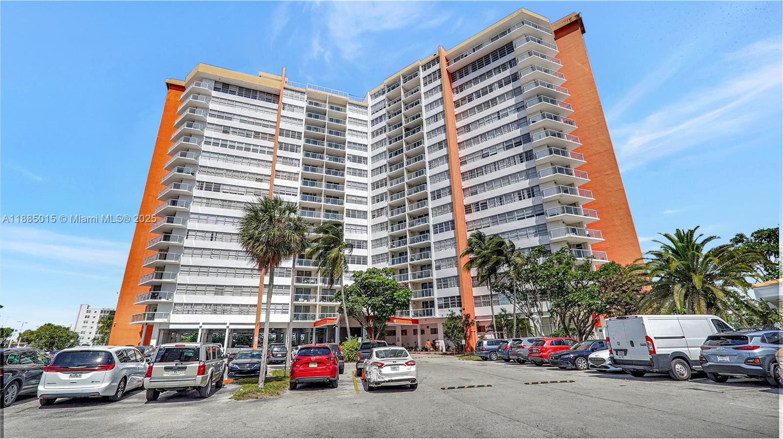 1301 NE Miami Gdns Dr #512W