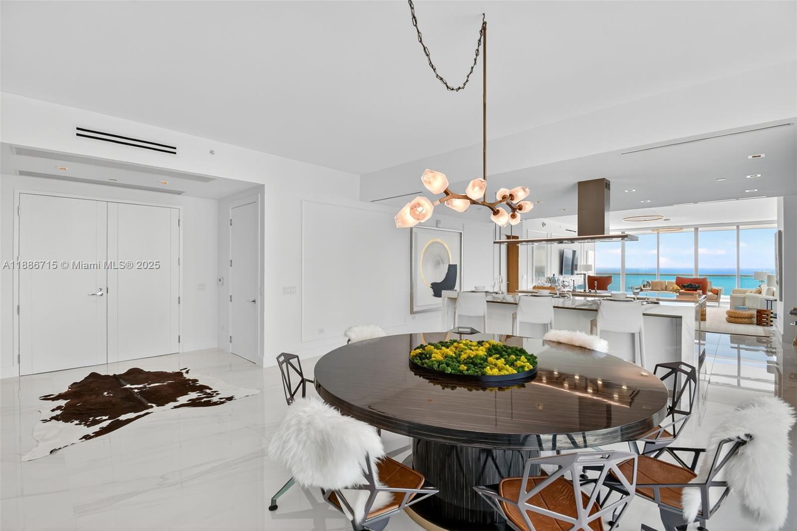 image Turnberry Ocean Club14