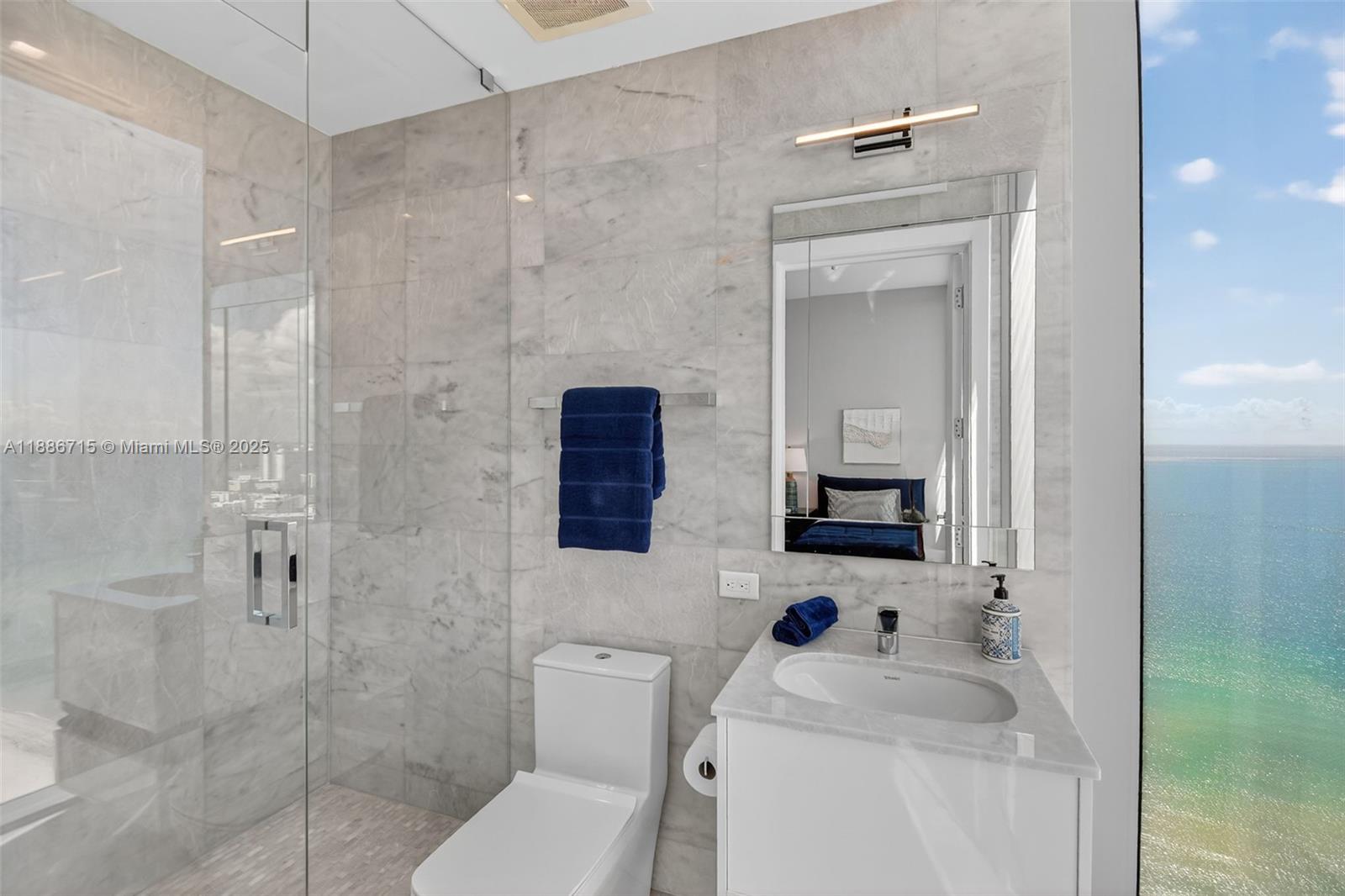 image Turnberry Ocean Club37