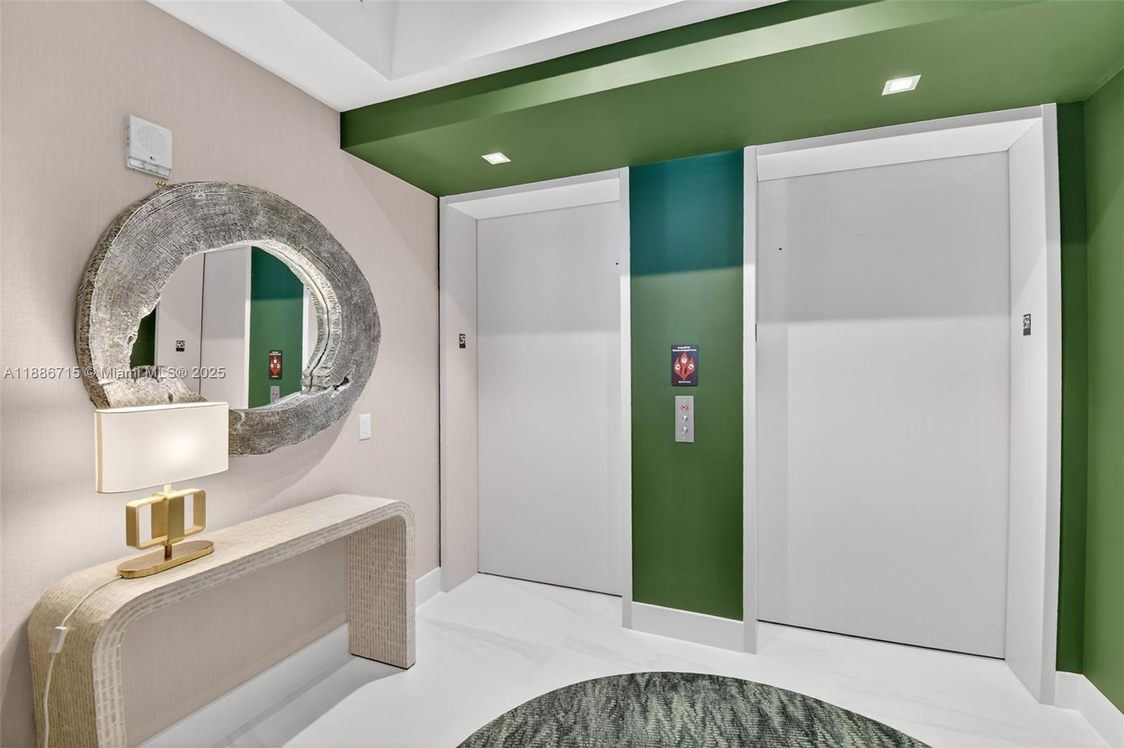 image Turnberry Ocean Club48