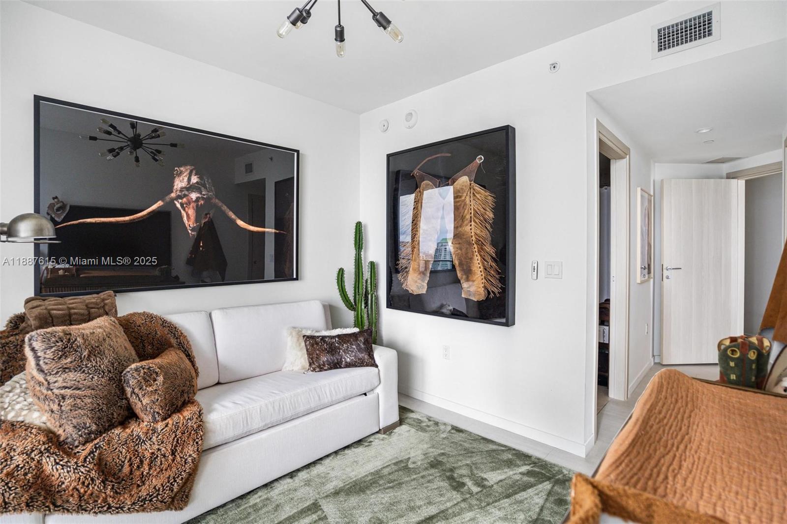 image Brickell Flatiron9