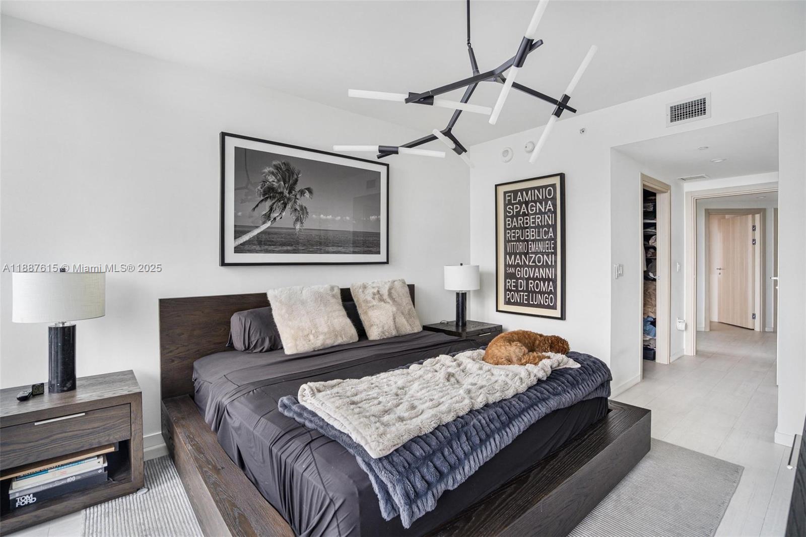 image Brickell Flatiron14