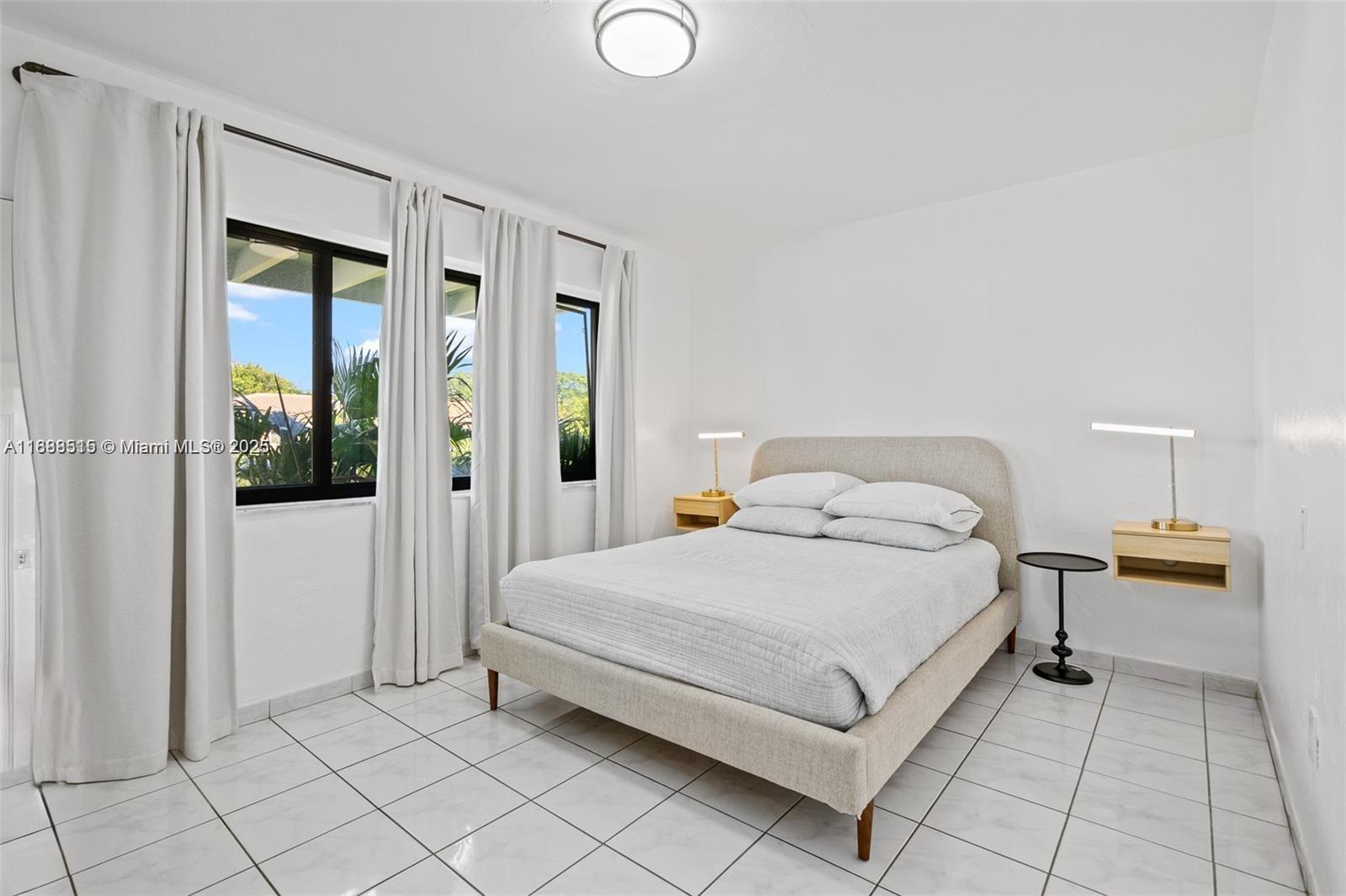 6418 SW 39th Ter Miami, FL 33155