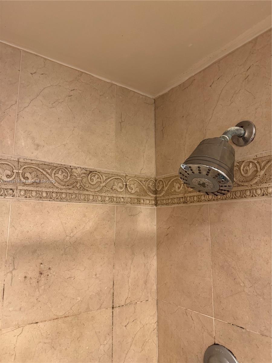 11930 N Bayshore Dr #1103 North Miami, FL 33181