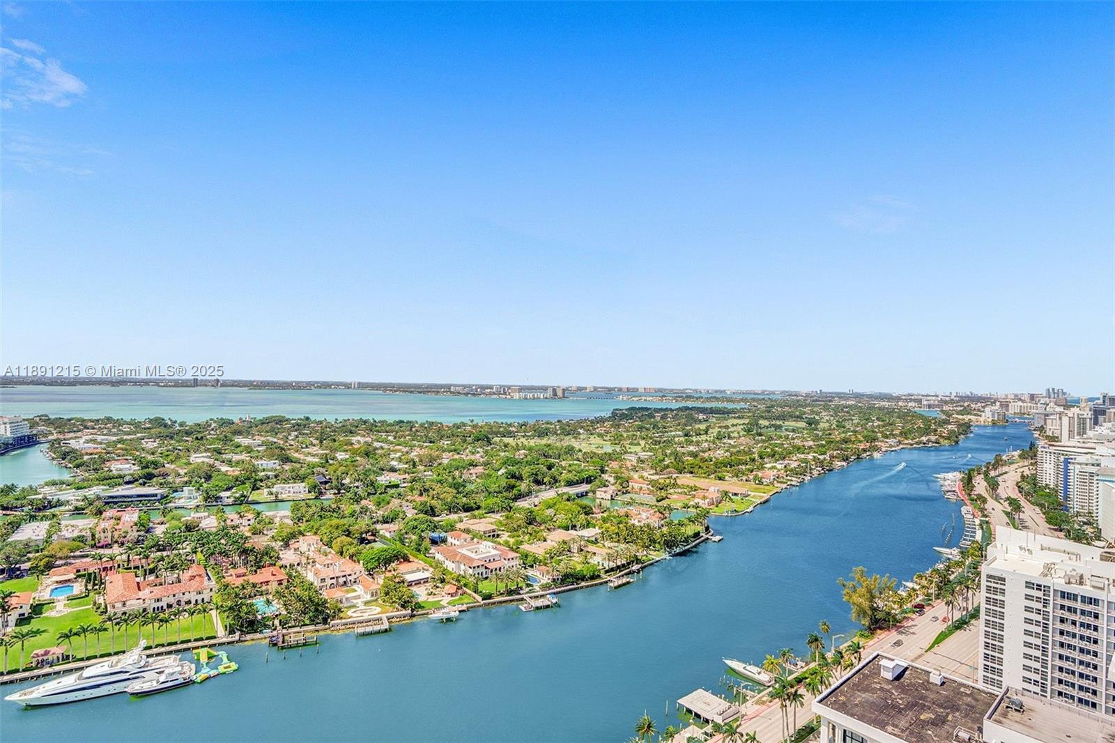 image Blue Diamond30