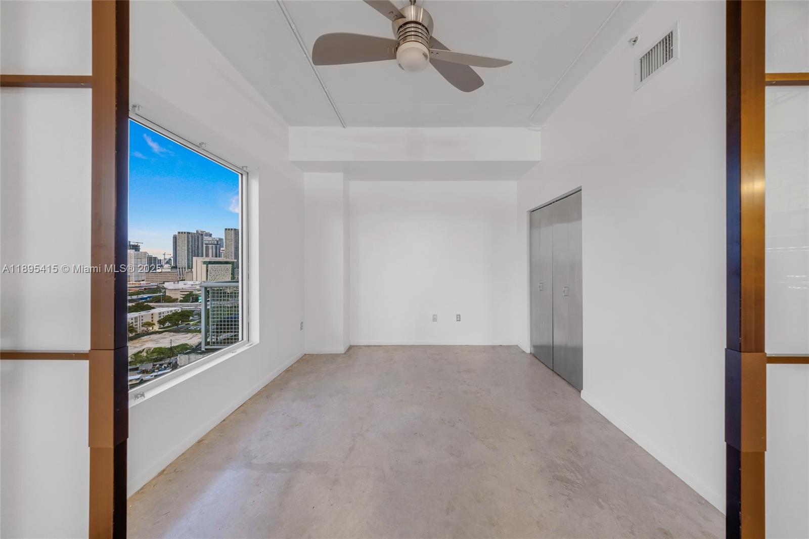 image Neo Condo10