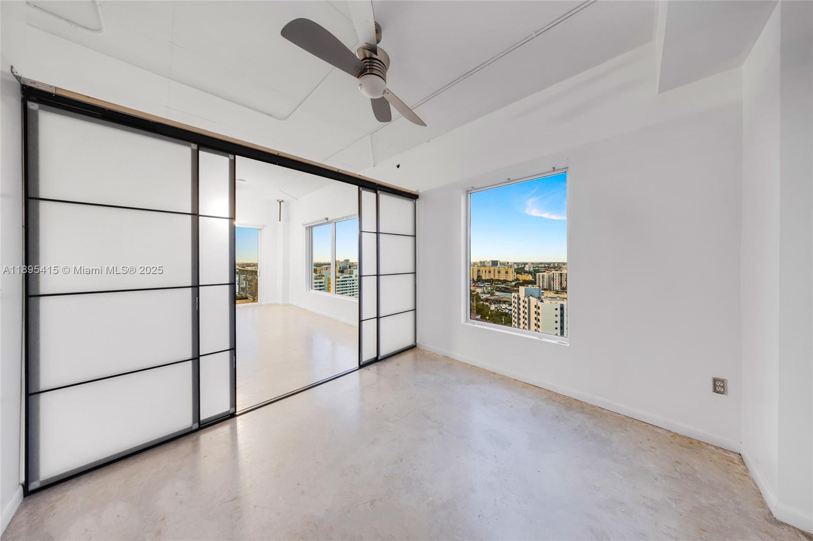 image Neo Condo11