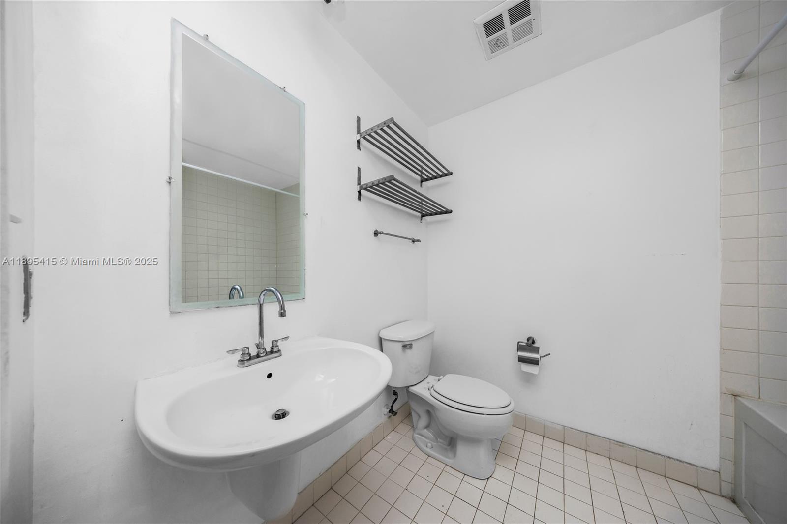 image Neo Condo25