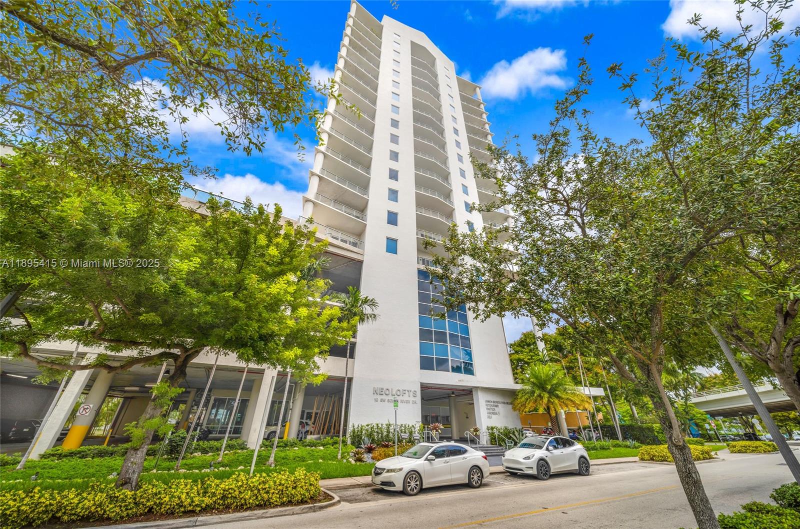image Neo Condo36