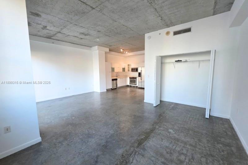 image The Loft Downtown Ii14