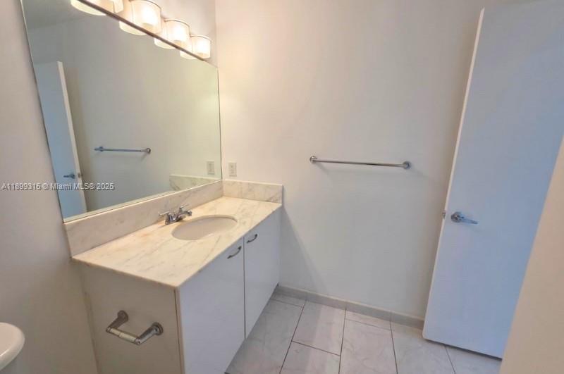 image The Loft Downtown Ii18