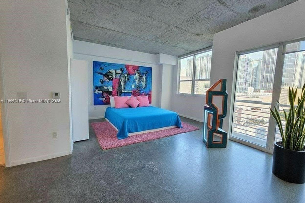 image The Loft Downtown Ii1