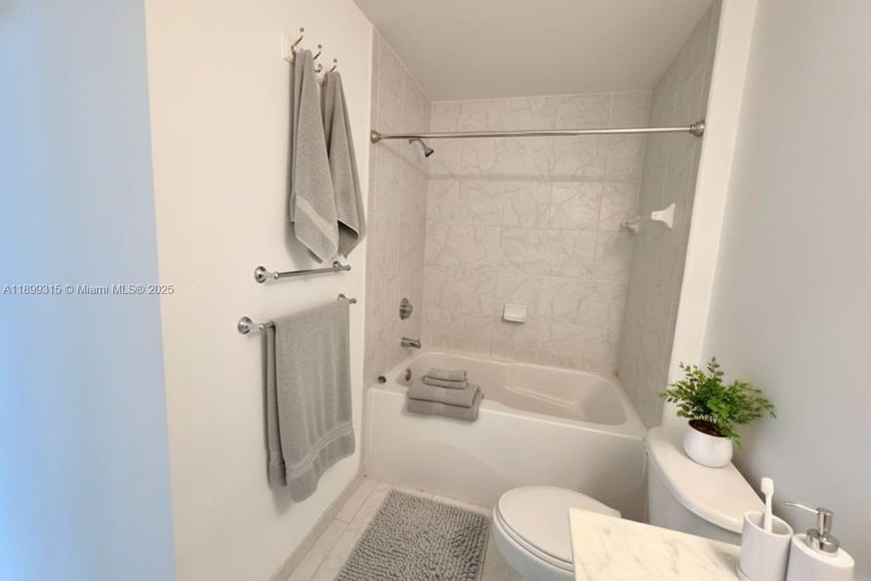 image The Loft Downtown Ii19