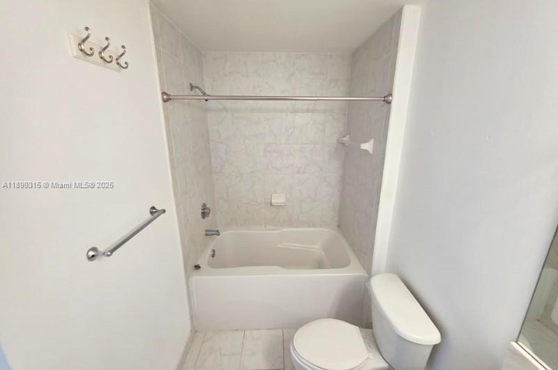 image The Loft Downtown Ii24