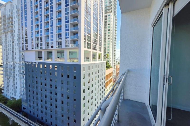 image The Loft Downtown Ii6