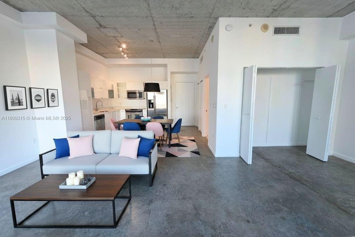 image The Loft Downtown Ii7