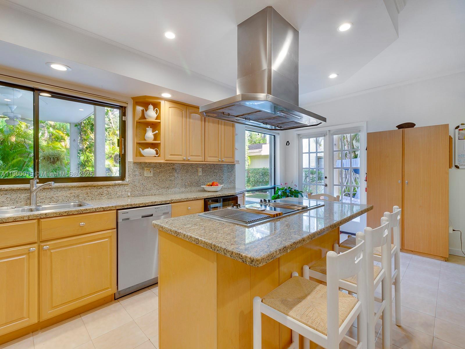 7950 Old Cutler Rd Coral Gables, FL 33143