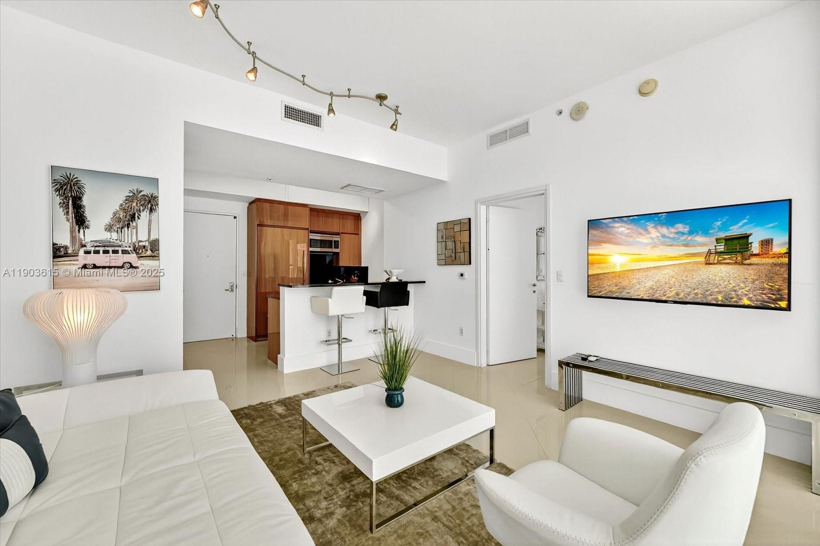 50 S Pointe Dr #503 Miami Beach, FL 33139