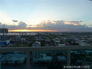 image 1800 Club Condo16