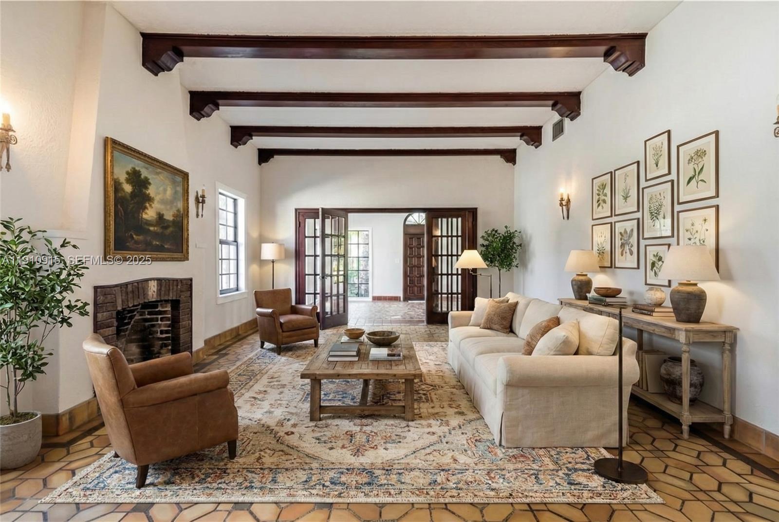 3718 Sheridan Ave Miami Beach, FL 33140