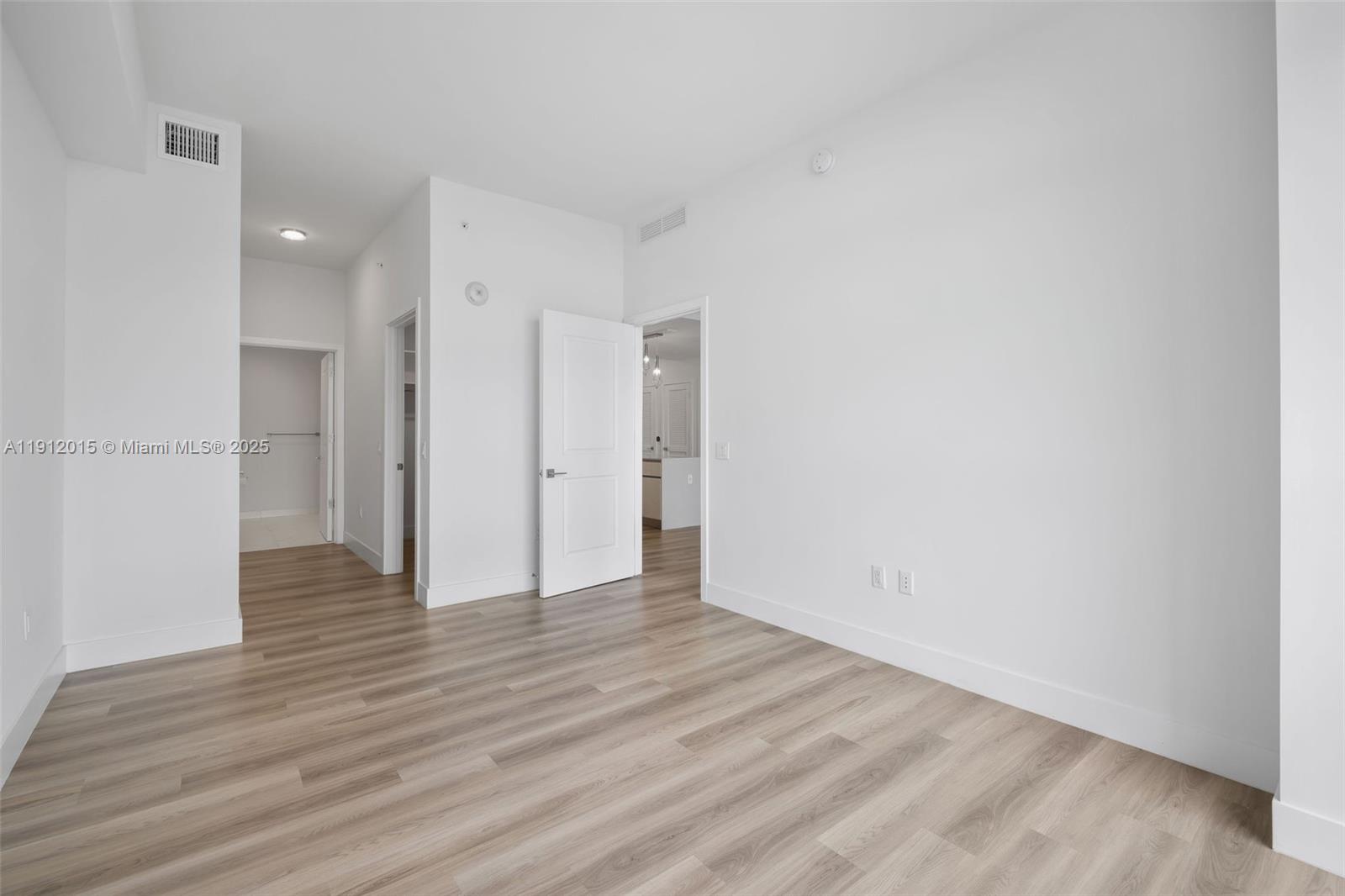 101 Diplomat Pkwy #2604 Hallandale Beach, FL 33009