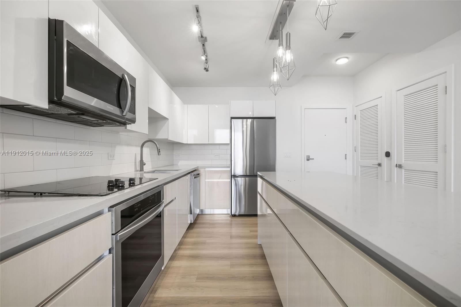 101 Diplomat Pkwy #2604 Hallandale Beach, FL 33009