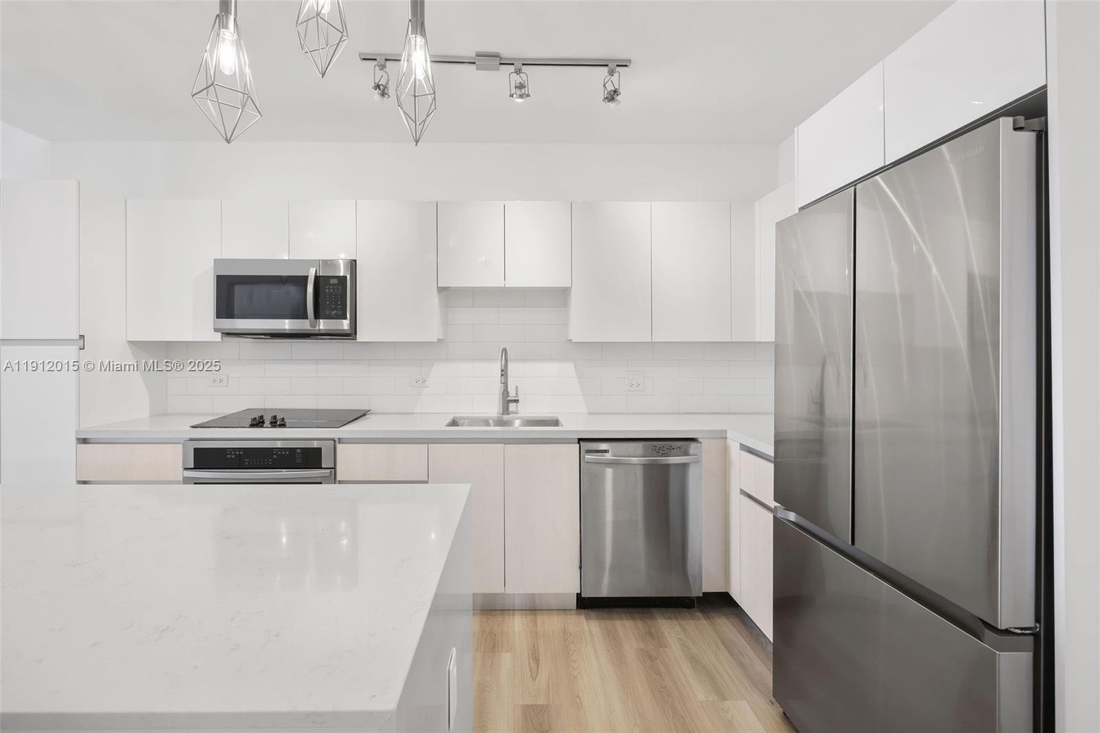 101 Diplomat Pkwy #2604 Hallandale Beach, FL 33009