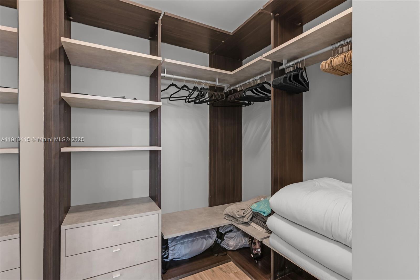 801 S Miami Ave #5206 Miami, FL 33130