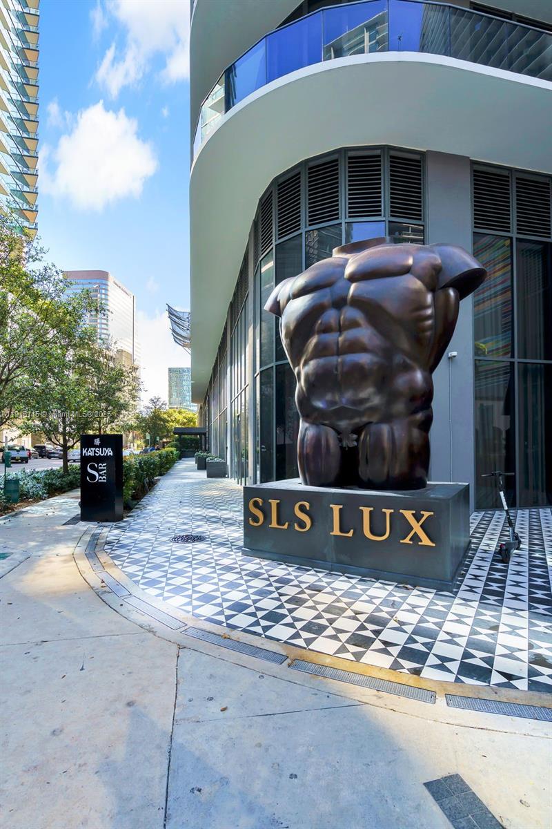 801 S Miami Ave #5206 Miami, FL 33130