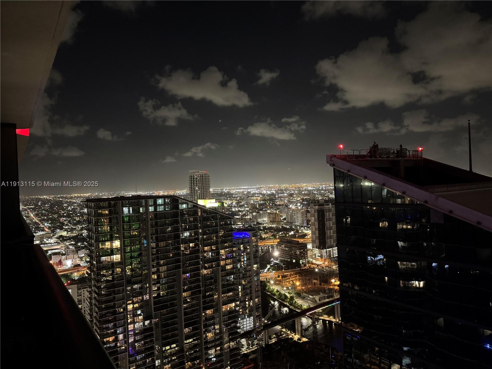 801 S Miami Ave #5206 Miami, FL 33130