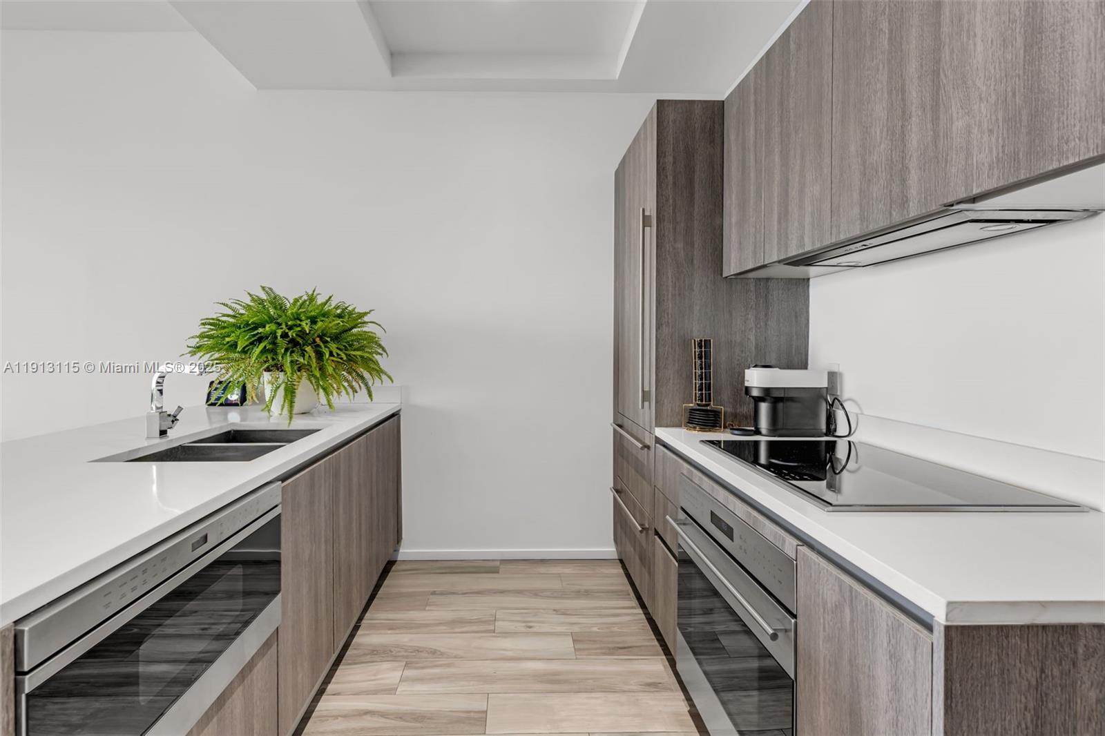 801 S Miami Ave #5206 Miami, FL 33130