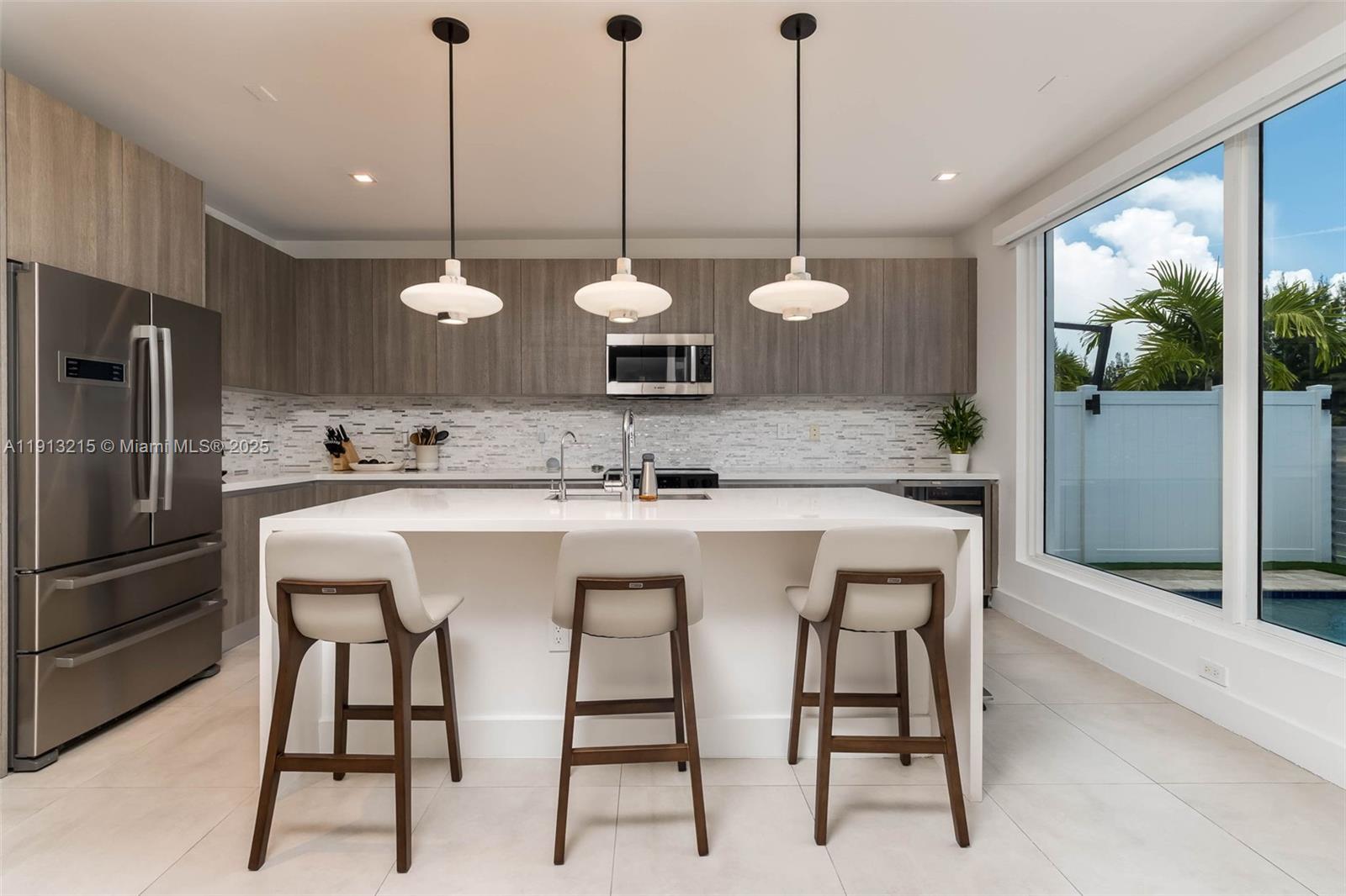 6745 NW 103rd Ave Doral, FL 33178