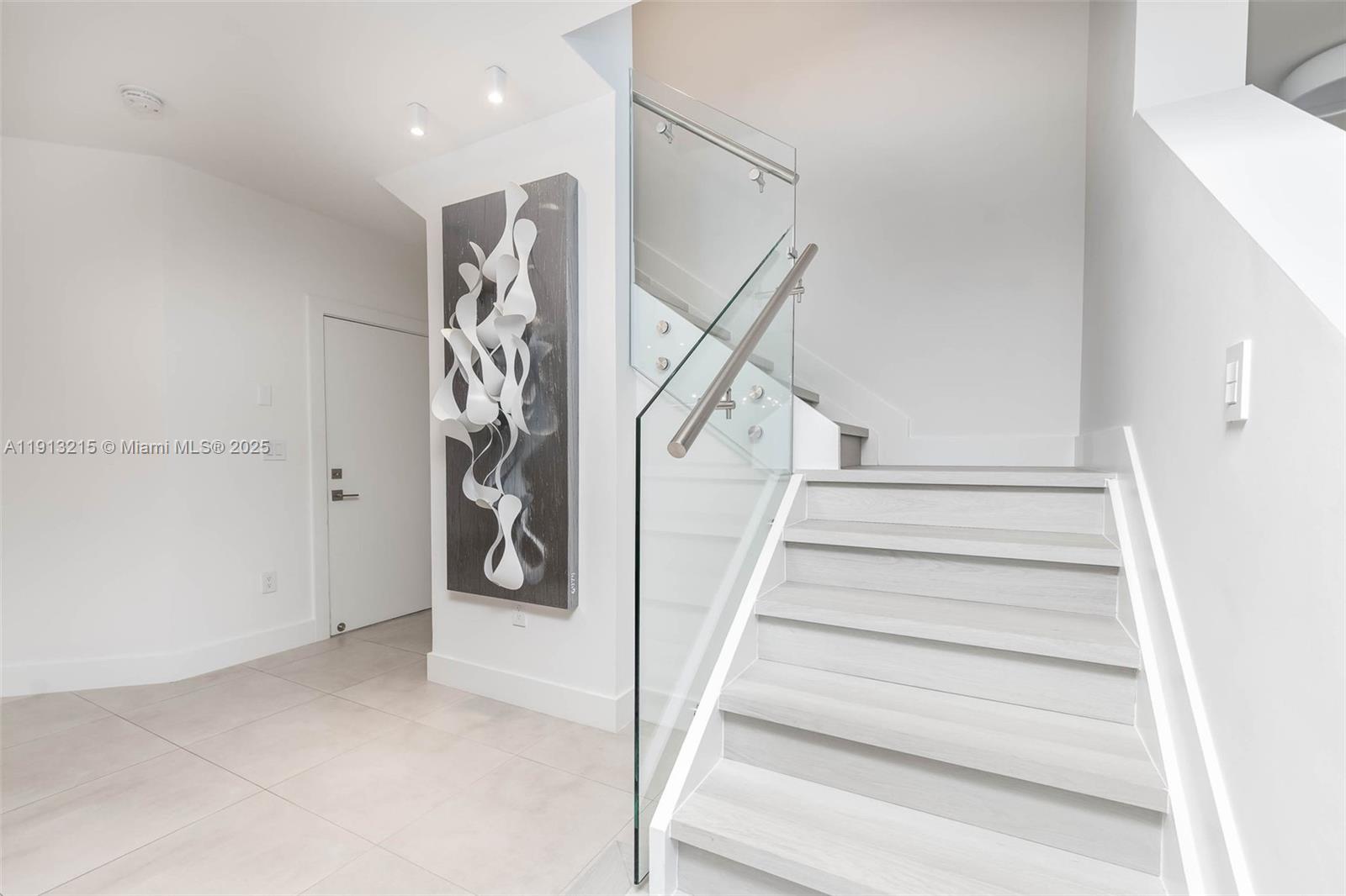 6745 NW 103rd Ave Doral, FL 33178