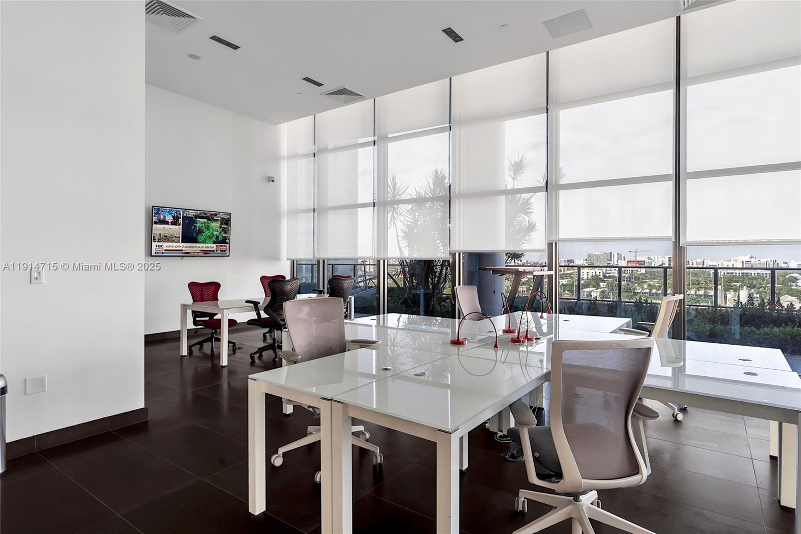 image Canvas Condo41