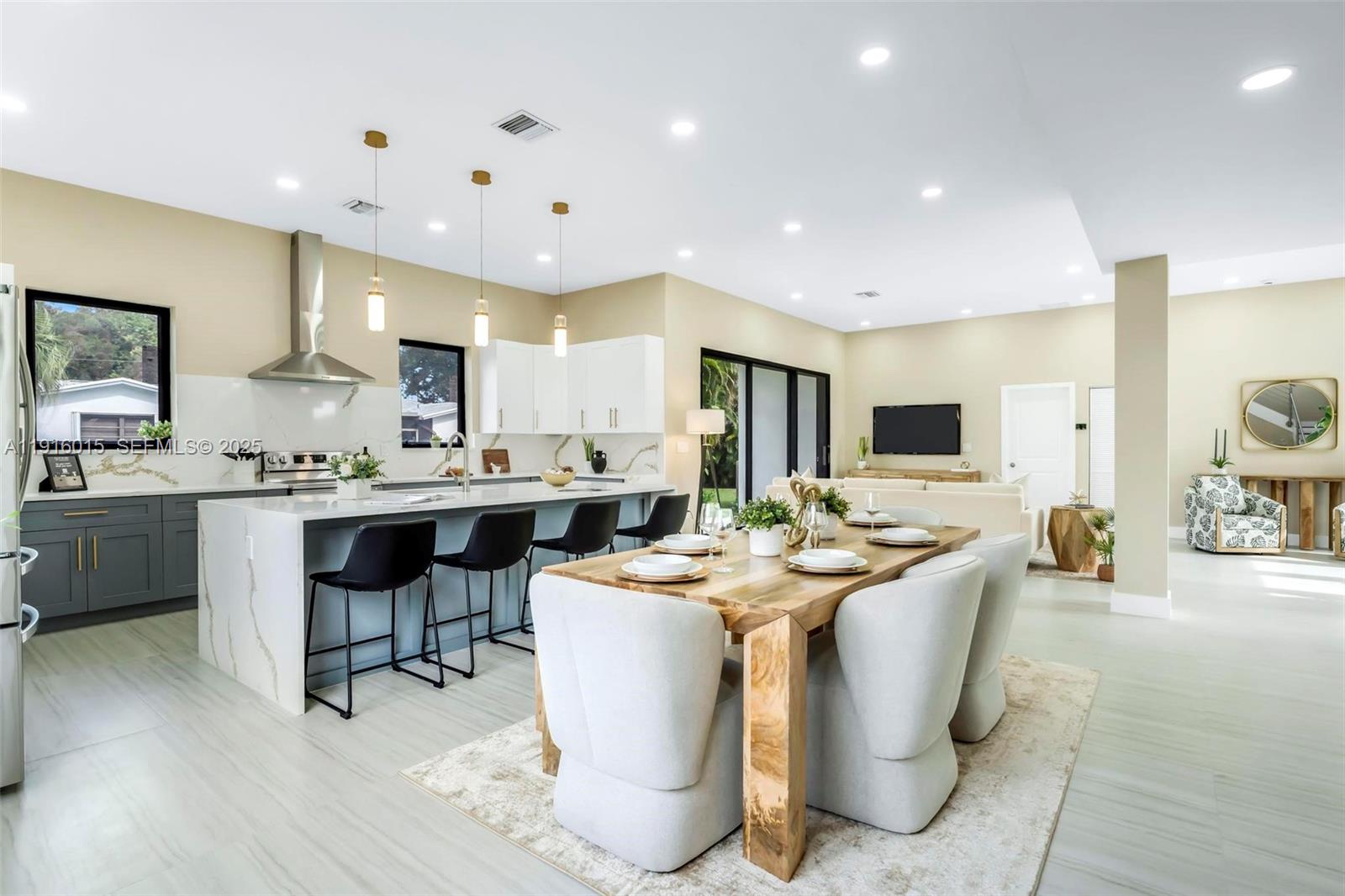 12061 NW 26th St Plantation, FL 33323