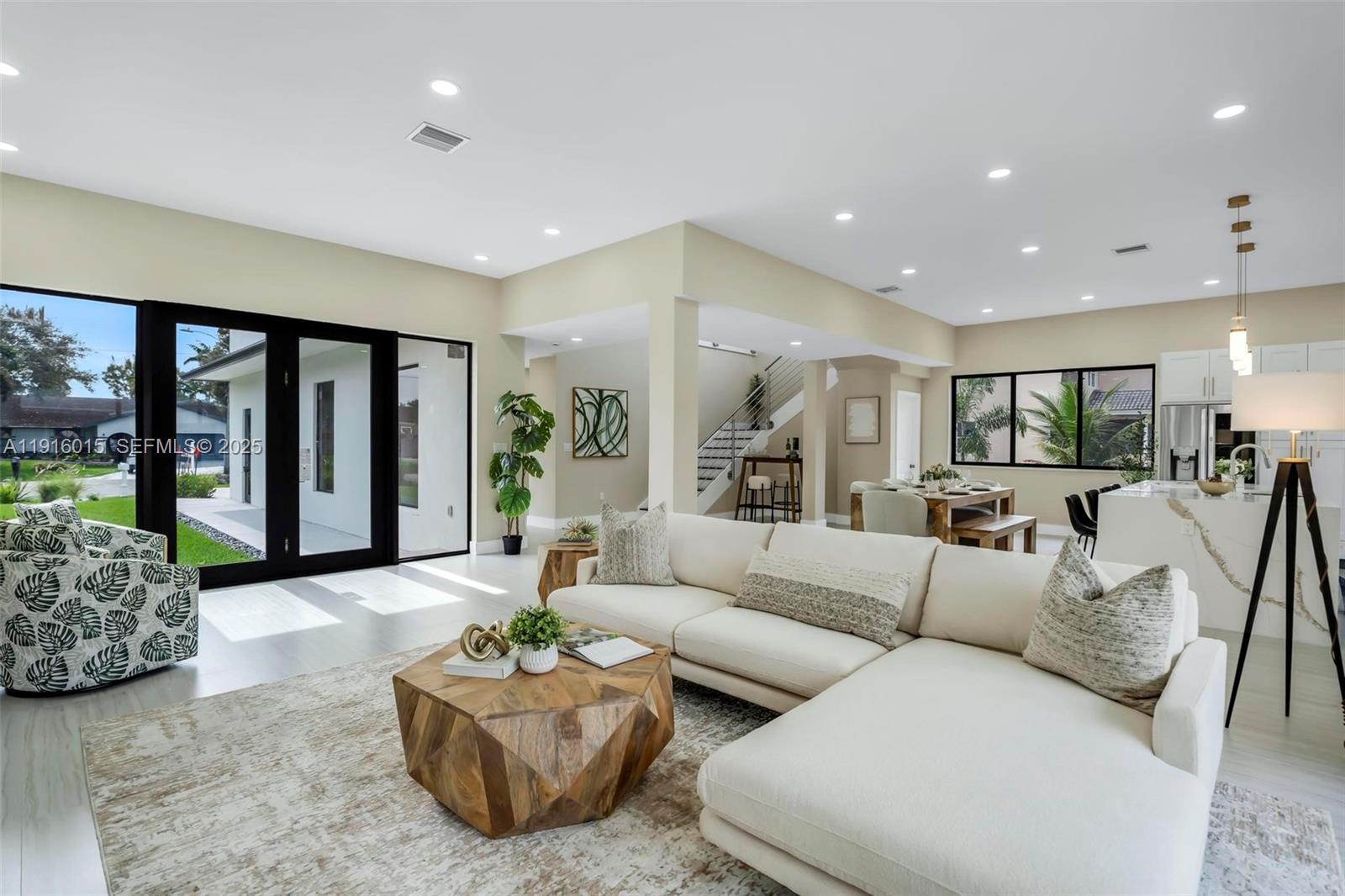 12061 NW 26th St Plantation, FL 33323