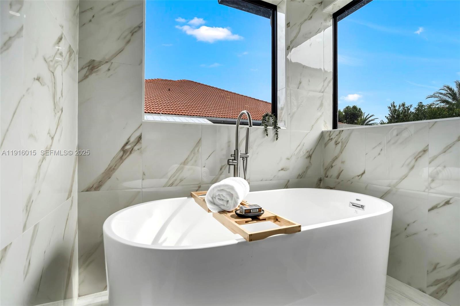 12061 NW 26th St Plantation, FL 33323