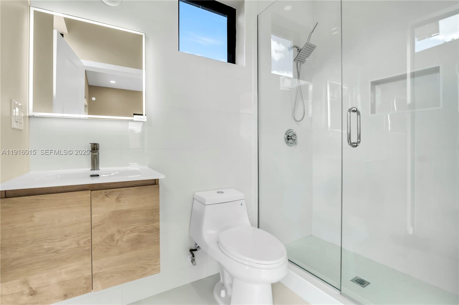 12061 NW 26th St Plantation, FL 33323