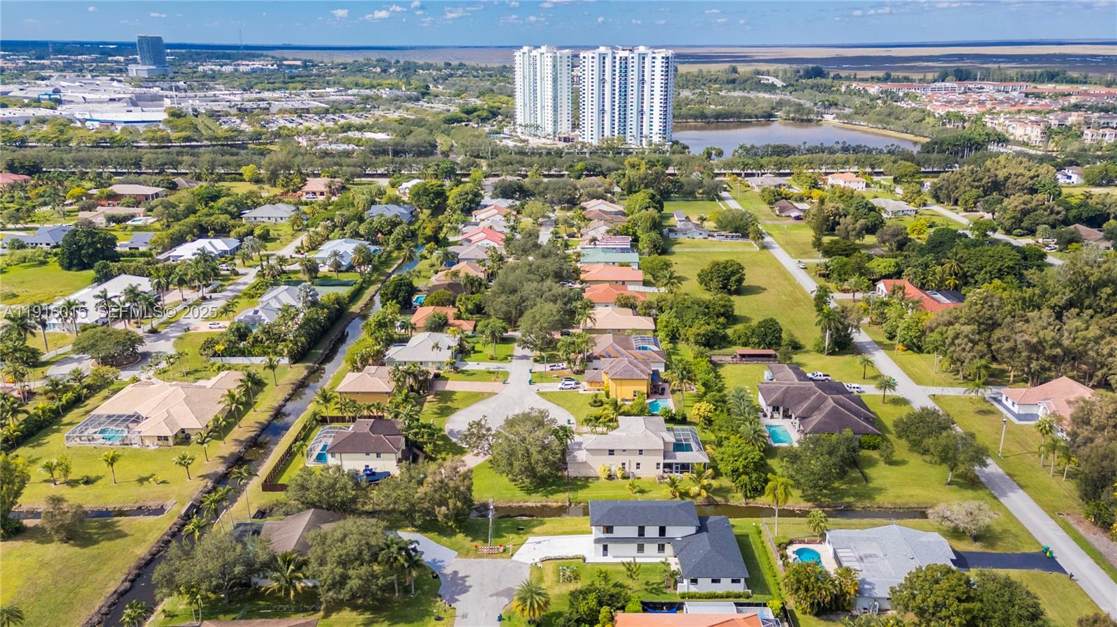 12061 NW 26th St Plantation, FL 33323