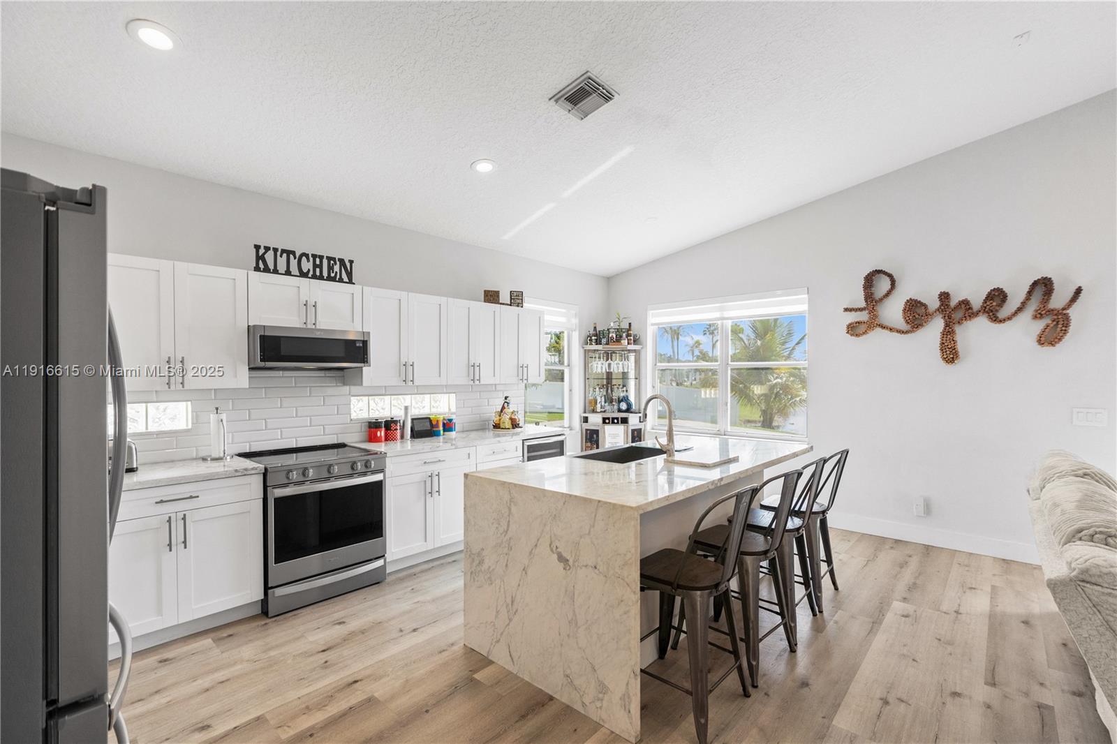 16120 SW 11th St Pembroke Pines, FL 33027