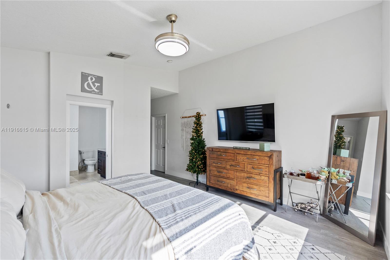 16120 SW 11th St Pembroke Pines, FL 33027