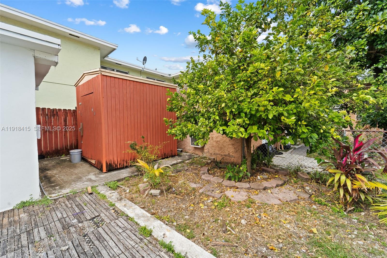 634 SW 10th Ave Miami, FL 33130