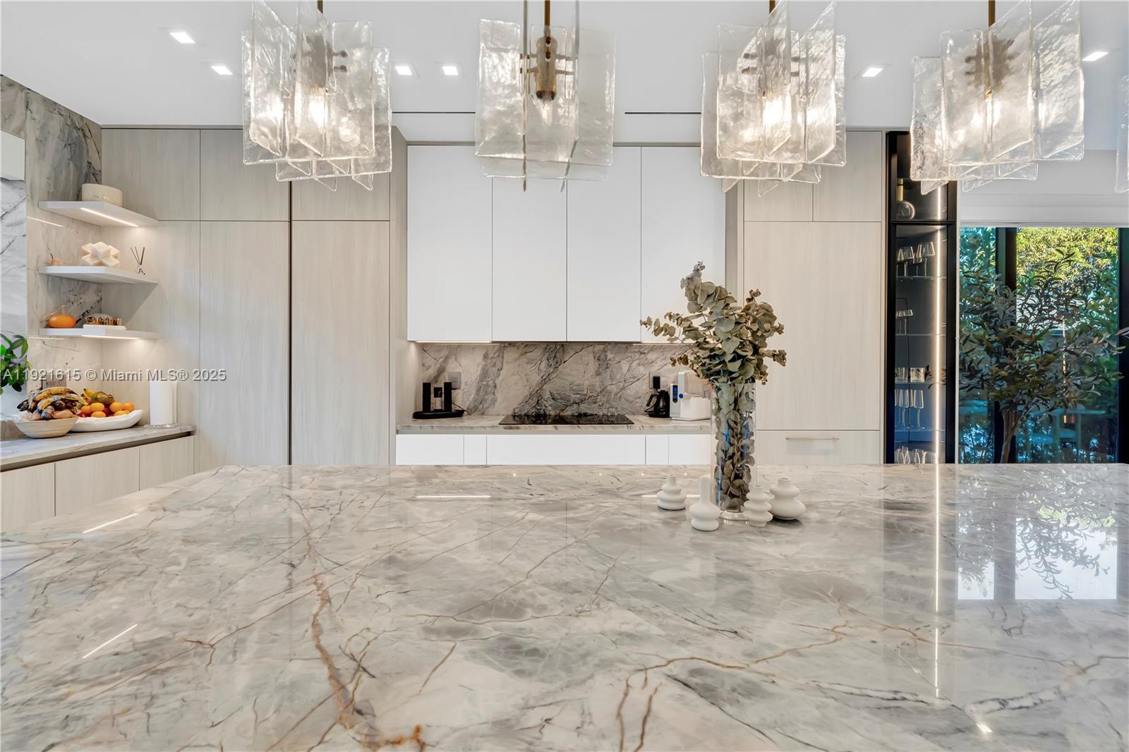 34 SW 26th Rd Miami, FL 33129